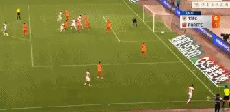 1722691869252010728.gif 武磊进球.gif